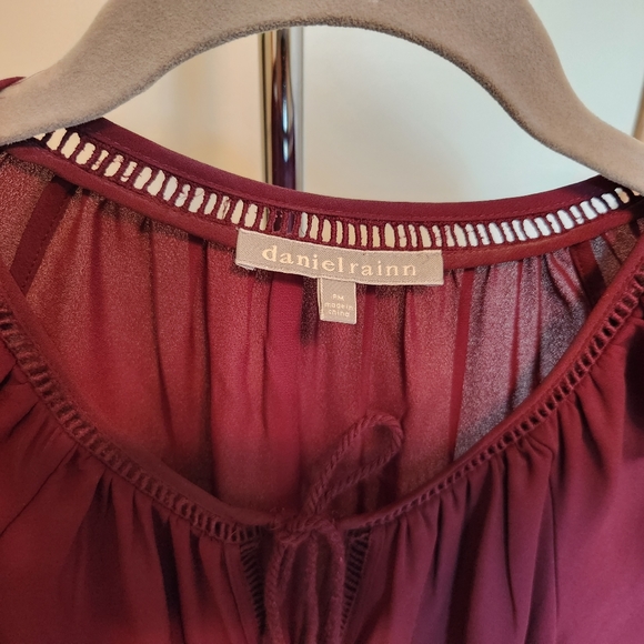 Top - Picture 4 of 5